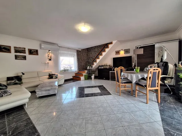 Eladó ház Albertirsa 130 nm