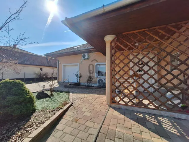 Eladó ház Albertirsa 130 nm