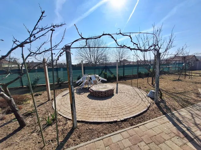 Eladó ház Albertirsa 130 nm