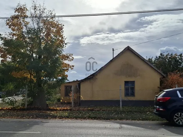 Eladó telek Dánszentmiklós 4061 nm