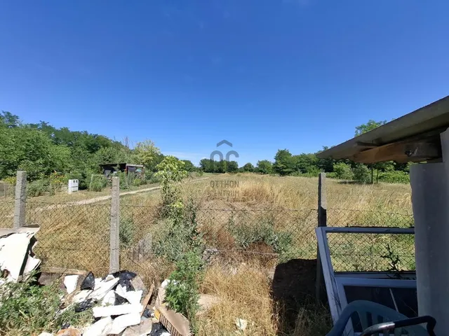 Eladó telek Albertirsa 2525 nm