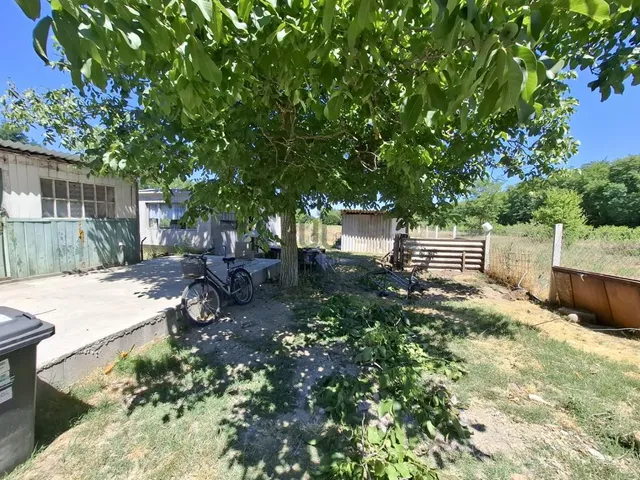 Eladó telek Albertirsa 2525 nm