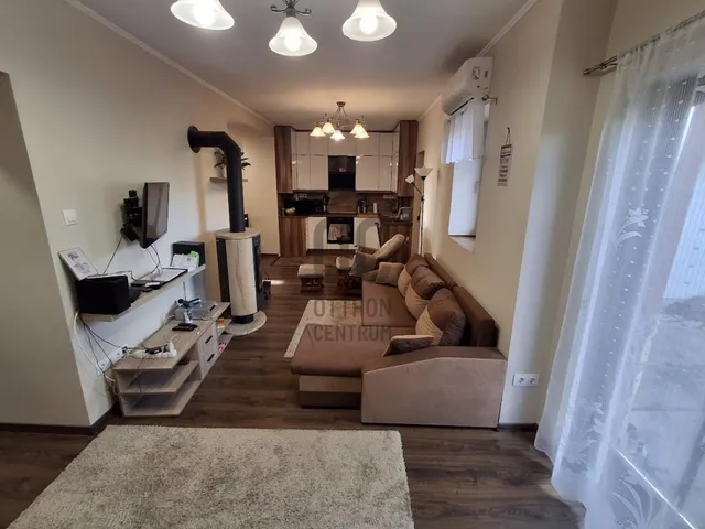 Eladó ház Tápiószentmárton 69 nm