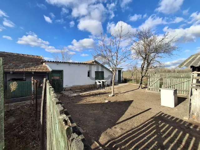 Eladó ház Tápiószentmárton 69 nm