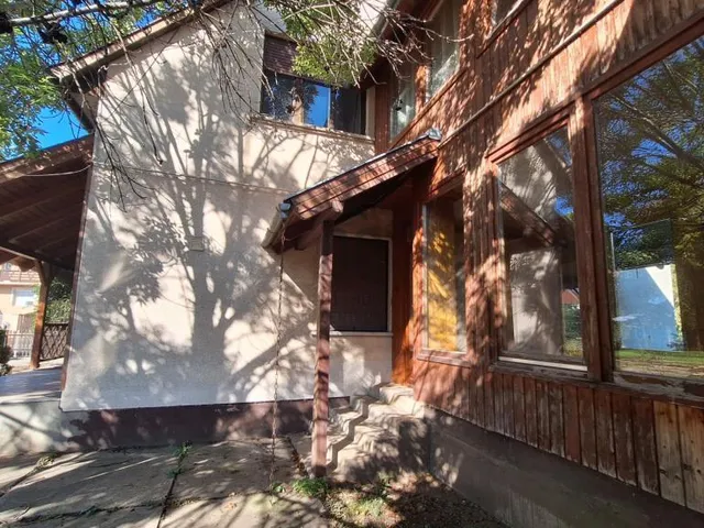 Eladó ház Albertirsa 178 nm