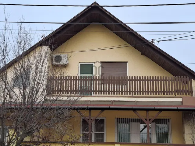 Eladó lakás Üllő 81 nm