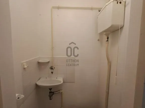 Eladó lakás Üllő 81 nm