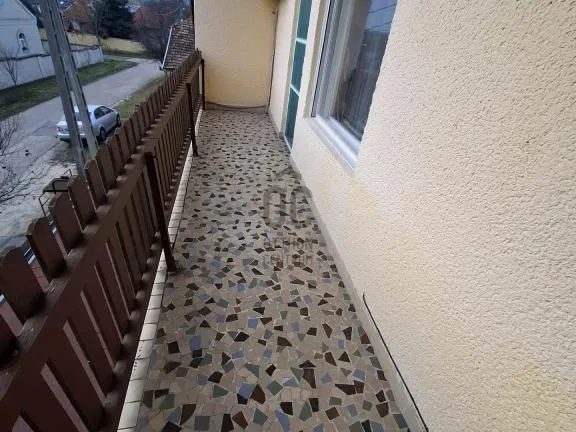 Eladó lakás Üllő 81 nm