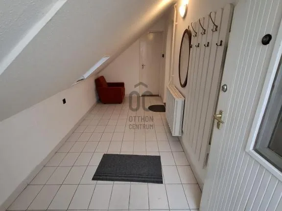 Eladó lakás Üllő 81 nm