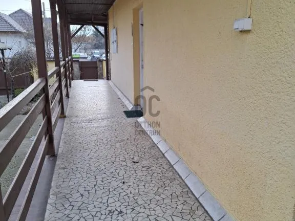 Eladó lakás Üllő 81 nm