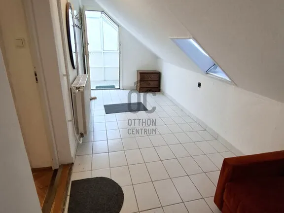 Eladó lakás Üllő 81 nm