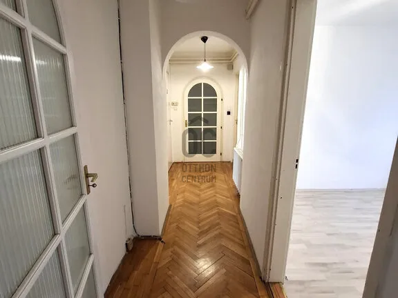 Eladó lakás Üllő 81 nm