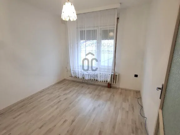 Eladó lakás Üllő 81 nm