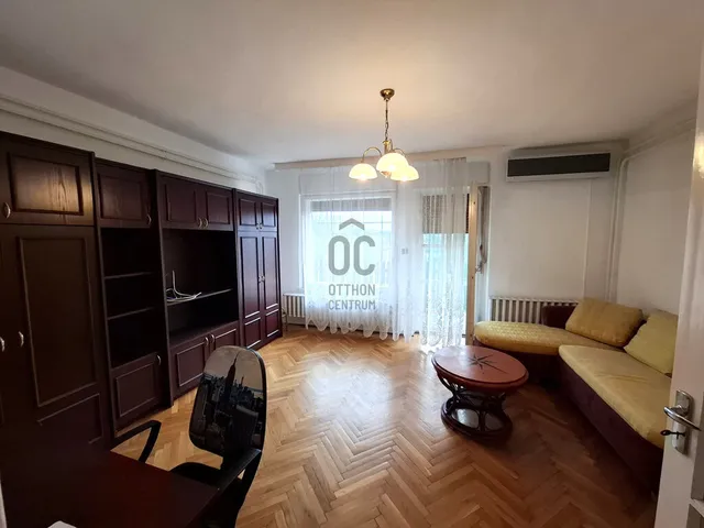Eladó lakás Üllő 81 nm