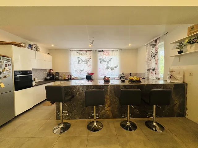 Eladó ház Cegléd 187 nm