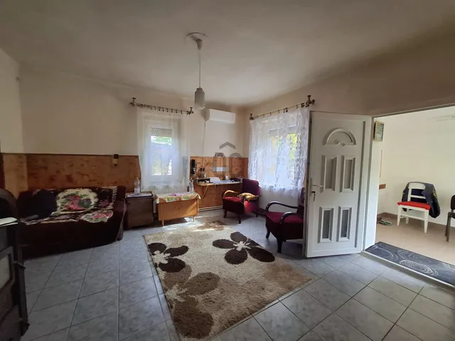 Eladó ház Tápiószele 68 nm
