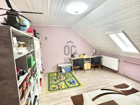 Eladó ház Albertirsa 275 nm