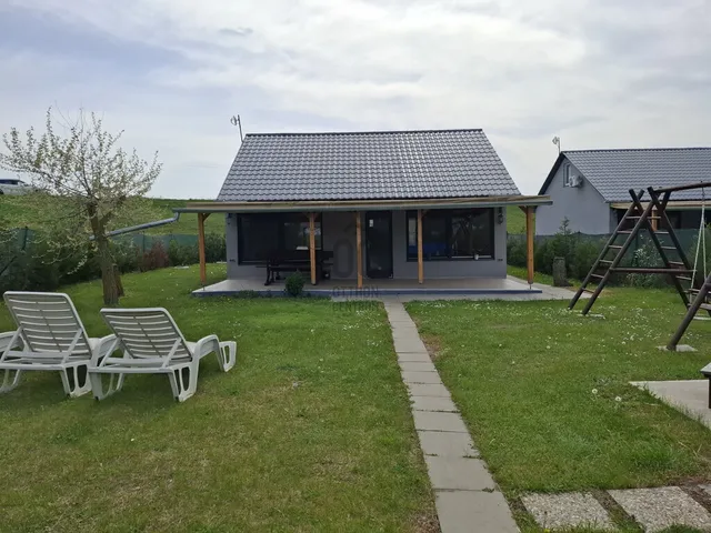 Eladó üdülő és hétvégi ház Békésszentandrás 90 nm