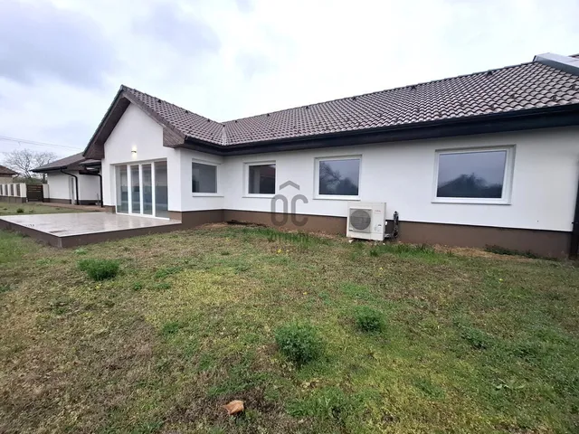 Eladó ház Albertirsa 164 nm