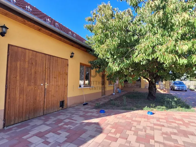 Eladó ház Albertirsa 90 nm