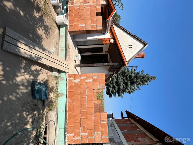 Eladó telek Nagyvenyim 750 nm
