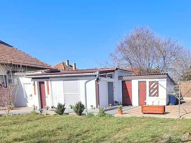 Eladó ház Budapest XVII. kerület, Rákoscsaba-Újtelep 110 nm