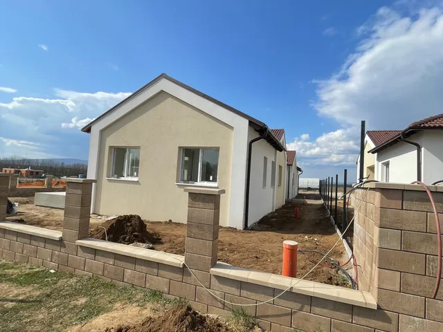 Eladó ház Csörög 96 nm