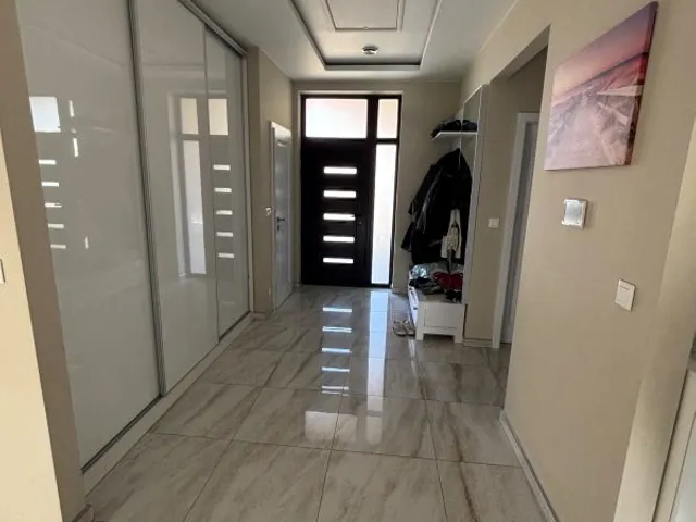 Eladó ház Gyömrő 269 nm