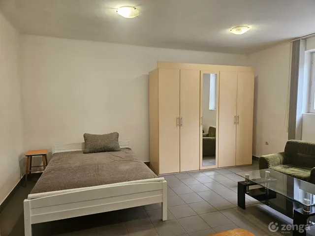 Kiadó lakás Budapest XIV. kerület, Törökőr 50 nm