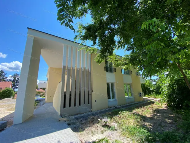 Eladó lakás Balatonboglár 45 nm