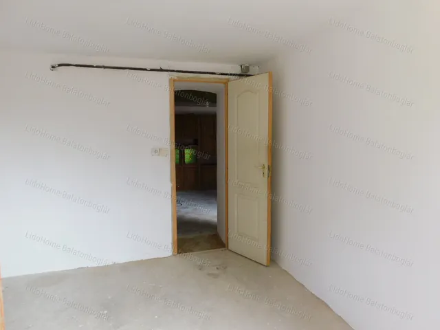 Eladó ház Látrány 85 nm