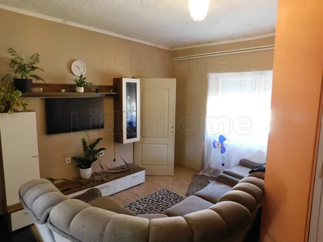 Eladó ház Gyugy 90 nm