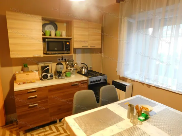 Eladó ház Karád 80 nm