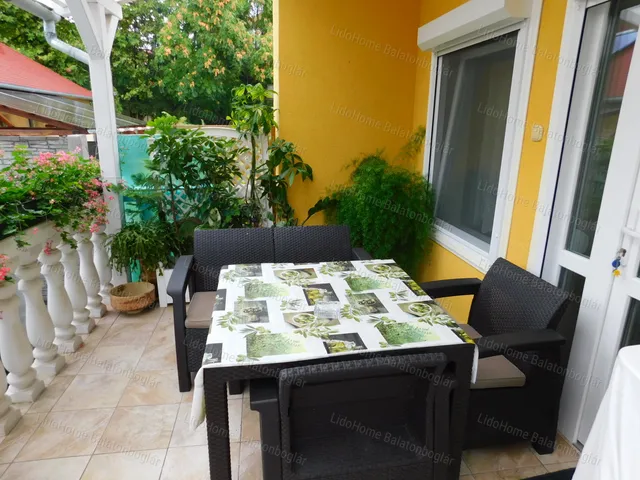 Eladó ház Balatonlelle 170 nm