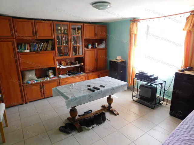 Eladó ház Gamás 83 nm