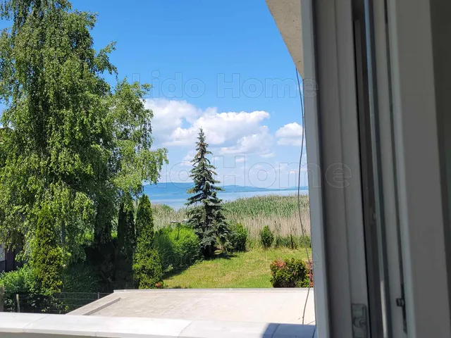 Eladó ház Balatonfenyves 104 nm