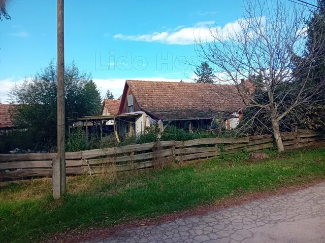 Eladó ház Karád 80 nm
