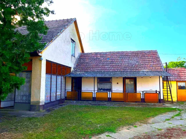 Eladó ház Balatonboglár 120 nm