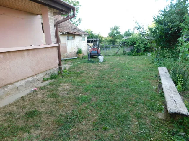 Eladó ház Karád 100 nm