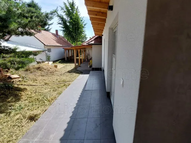 Eladó ház Balatonszemes 70 nm