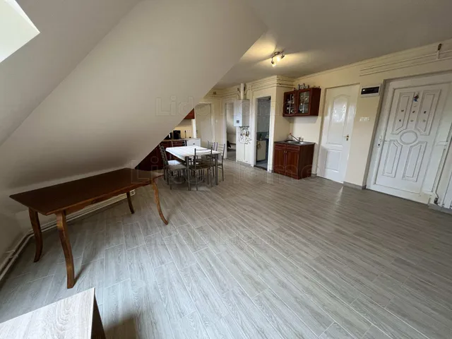 Eladó lakás Balatonlelle 70 nm