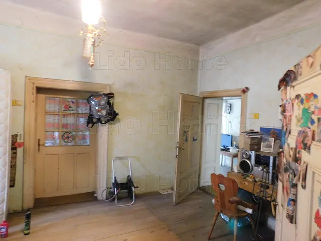 Eladó ház Karád 200 nm