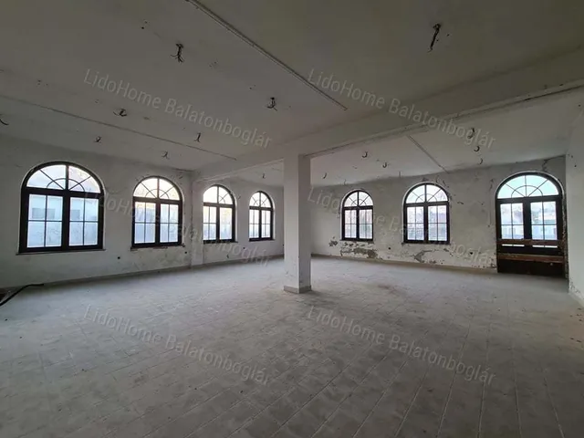 Eladó ház Balatonboglár 570 nm