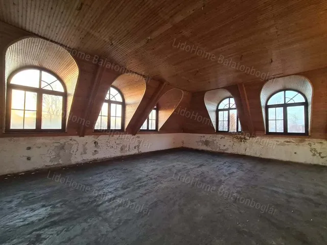 Eladó ház Balatonboglár 570 nm
