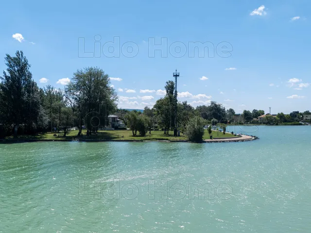Eladó telek Balatonboglár 1240 nm