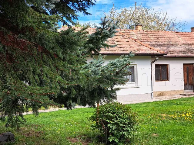 Eladó ház Balatonőszöd 100 nm