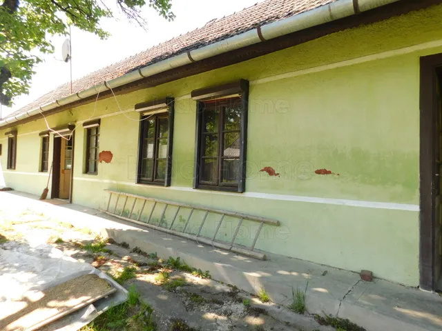 Eladó ház Karád 85 nm