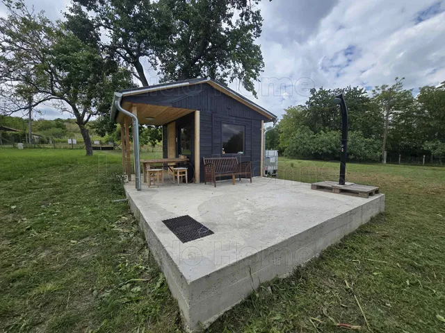 Eladó mezőgazdasági ingatlan Balatonlelle 3401 nm