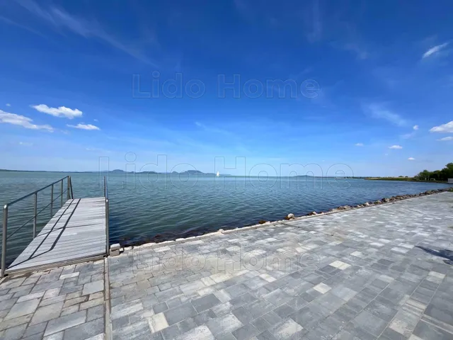 Eladó lakás Balatonmáriafürdő 86 nm