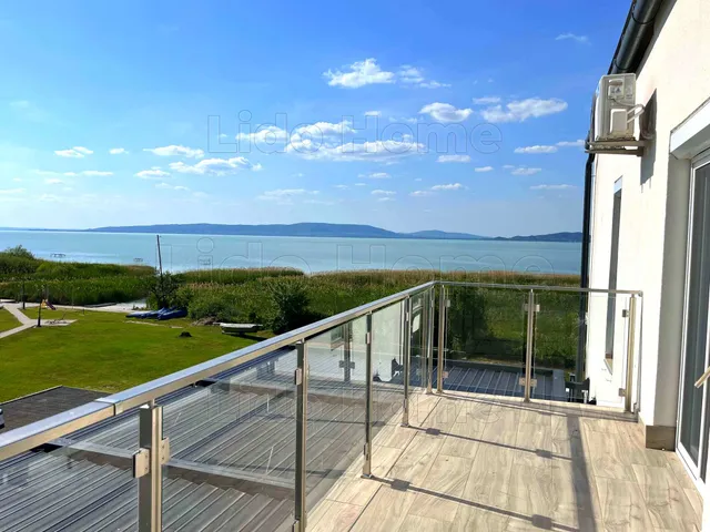 Eladó üdülő és hétvégi ház Balatonfenyves 60 nm